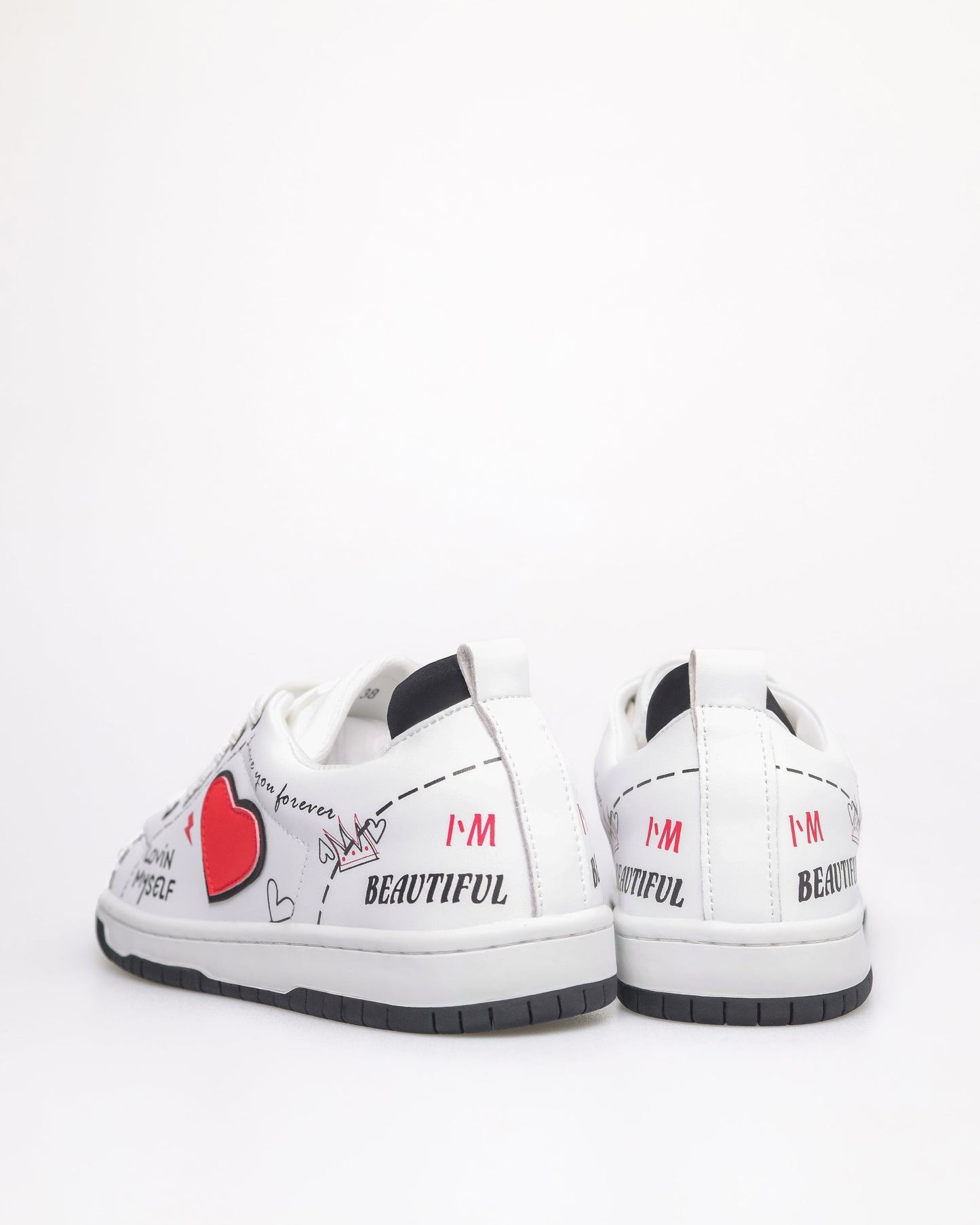 YL06 Ladies Sneakers