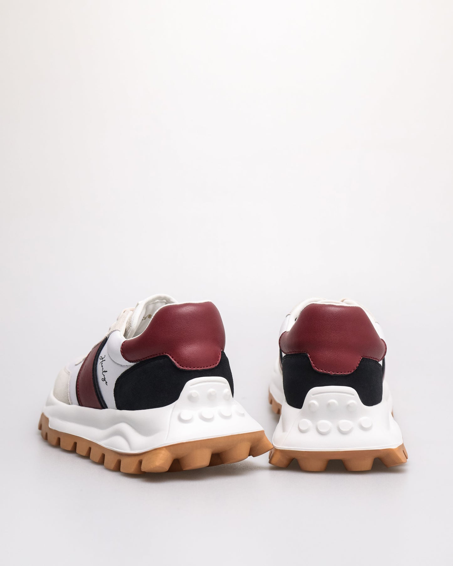 C678W Ladies Bold Edge Sneakers