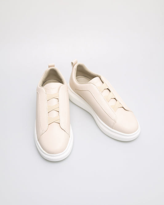 C676W Ladies Plain X-Strap Sneakers