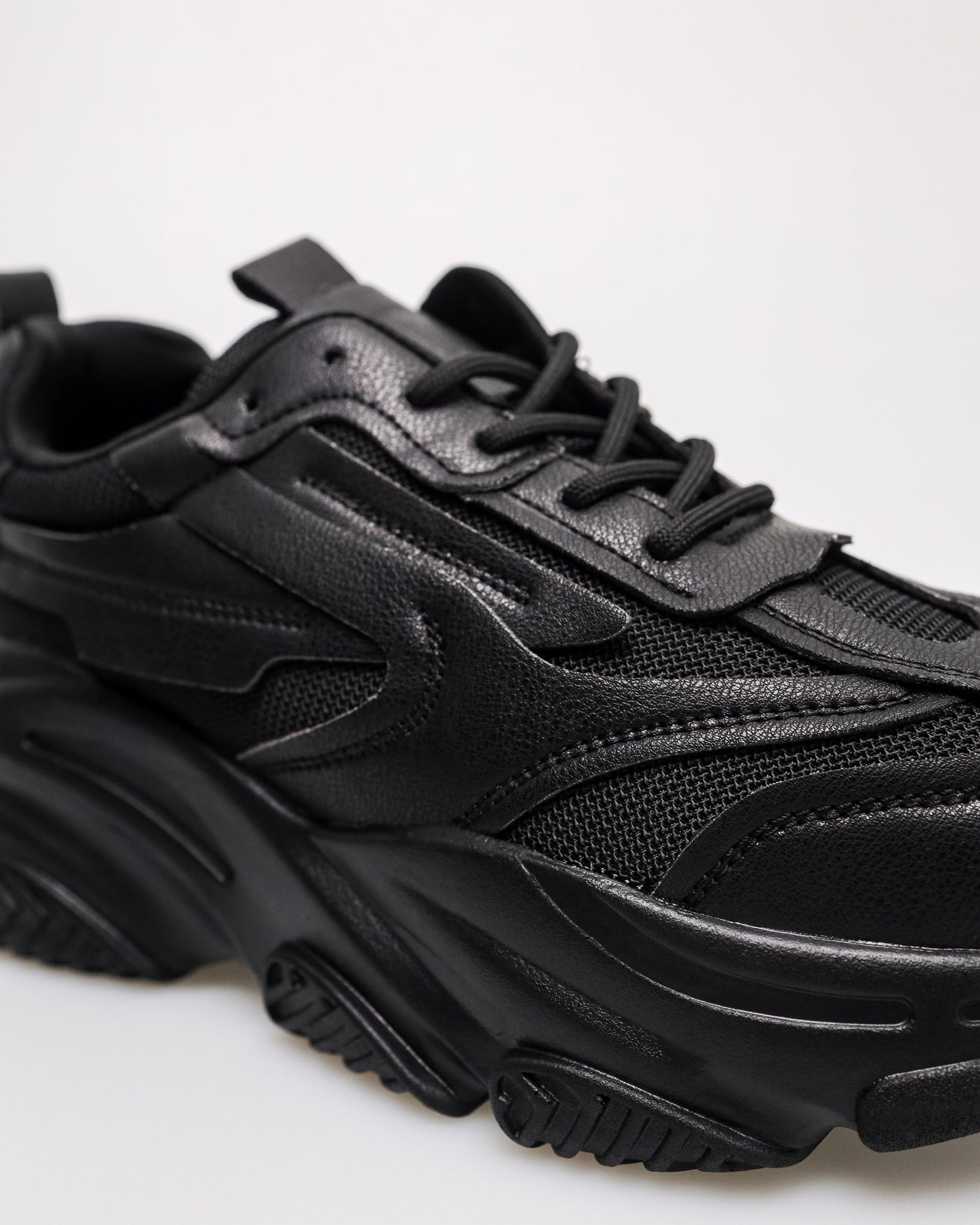 Tomaz YX197 Ladies Titan Lace up Sneakers