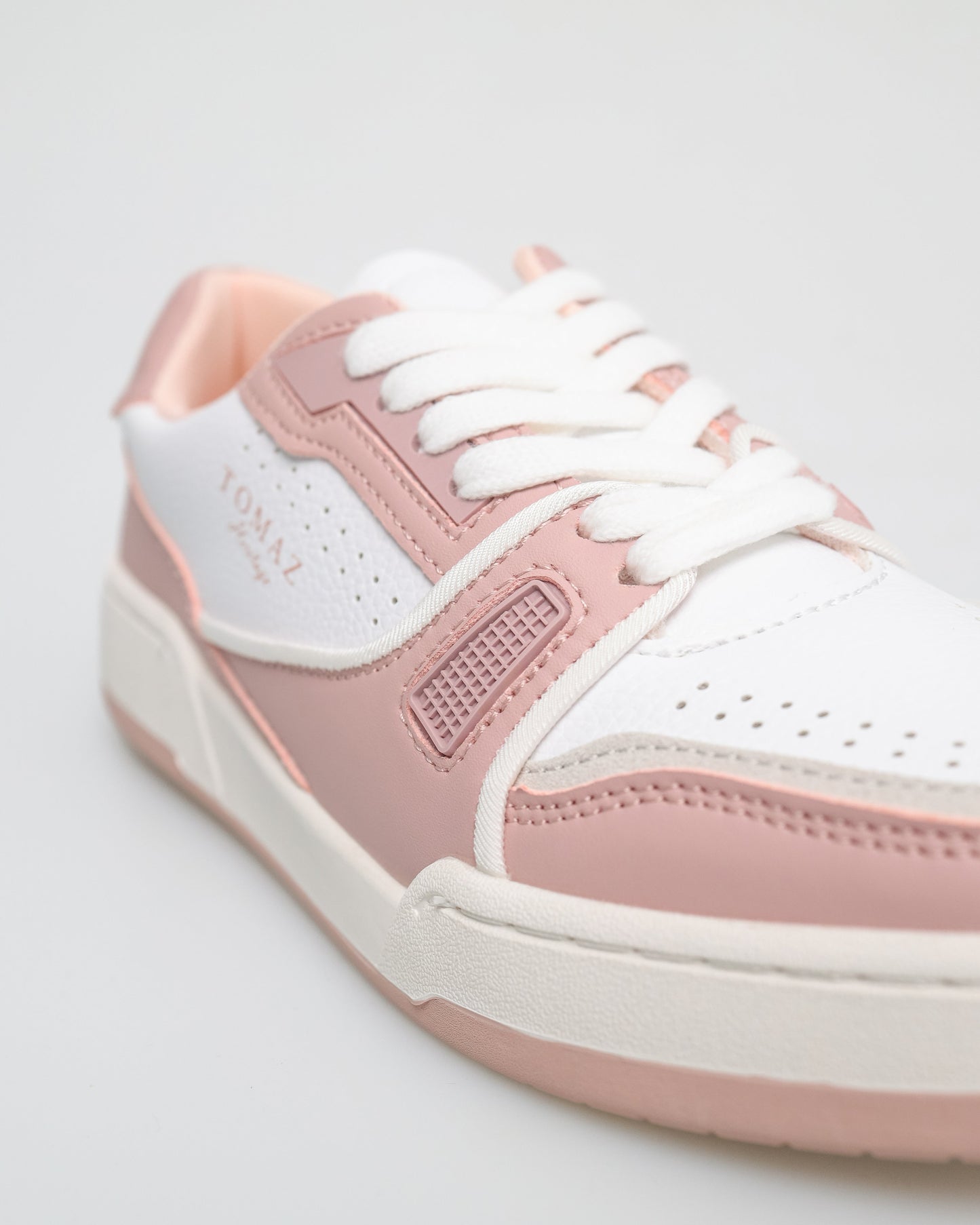 Ladies Sneakers