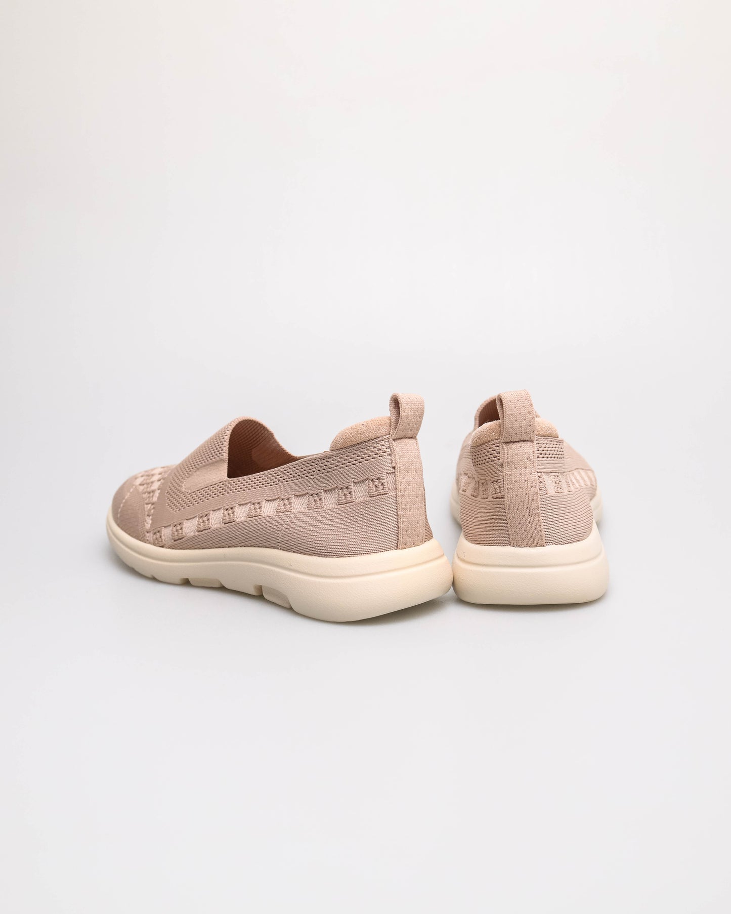 Tomaz NN570 Ladies Knitted Slip on Sneakers
