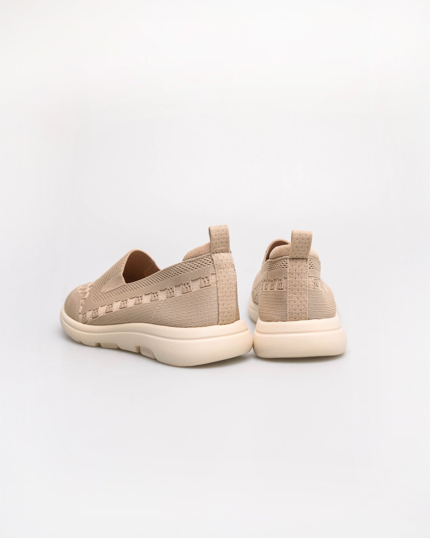 Tomaz NN570 Ladies Knitted Slip on Sneakers