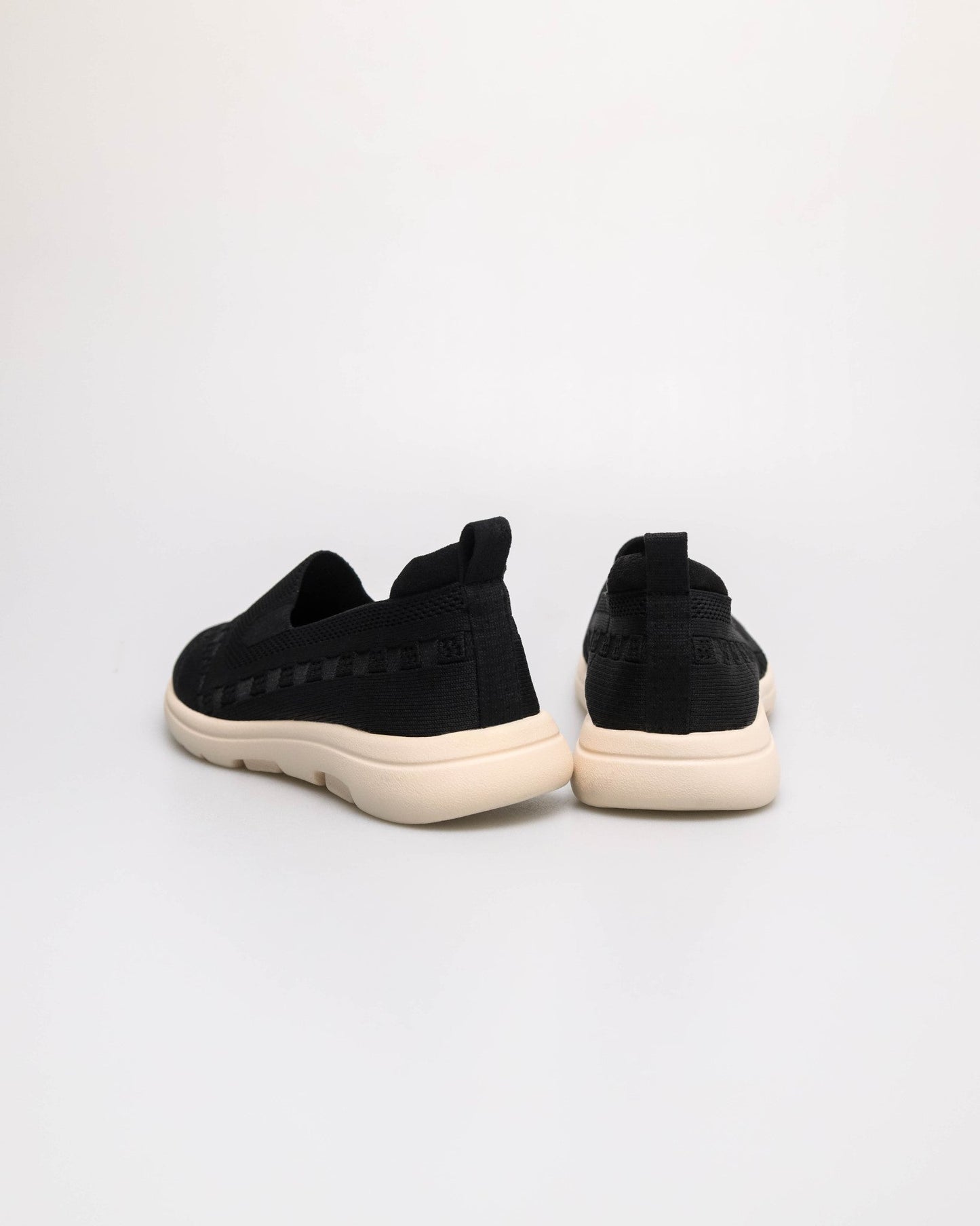 Tomaz NN570 Ladies Knitted Slip on Sneakers