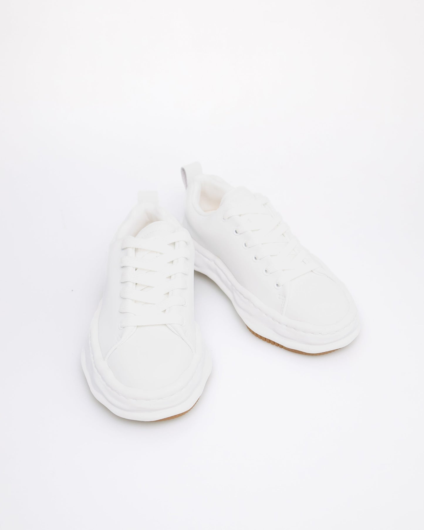 YL05 Ladies Wavy Sneakers
